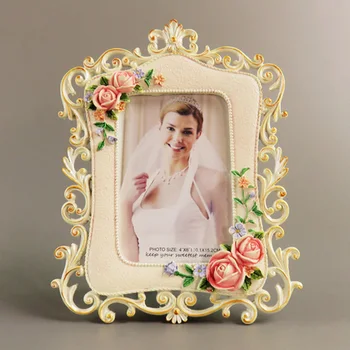 

European-style retro resin photo frame set 7 inch 6 inch photo frame Flower decoration photo frame wedding room decoration