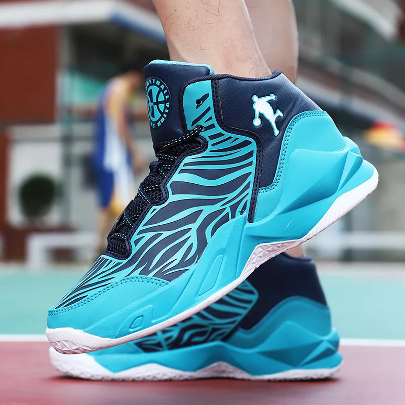 

Winter basketball shoes men's high top breathable non-slip shock-absorbing students plus velvet warm sports shoes female venom b