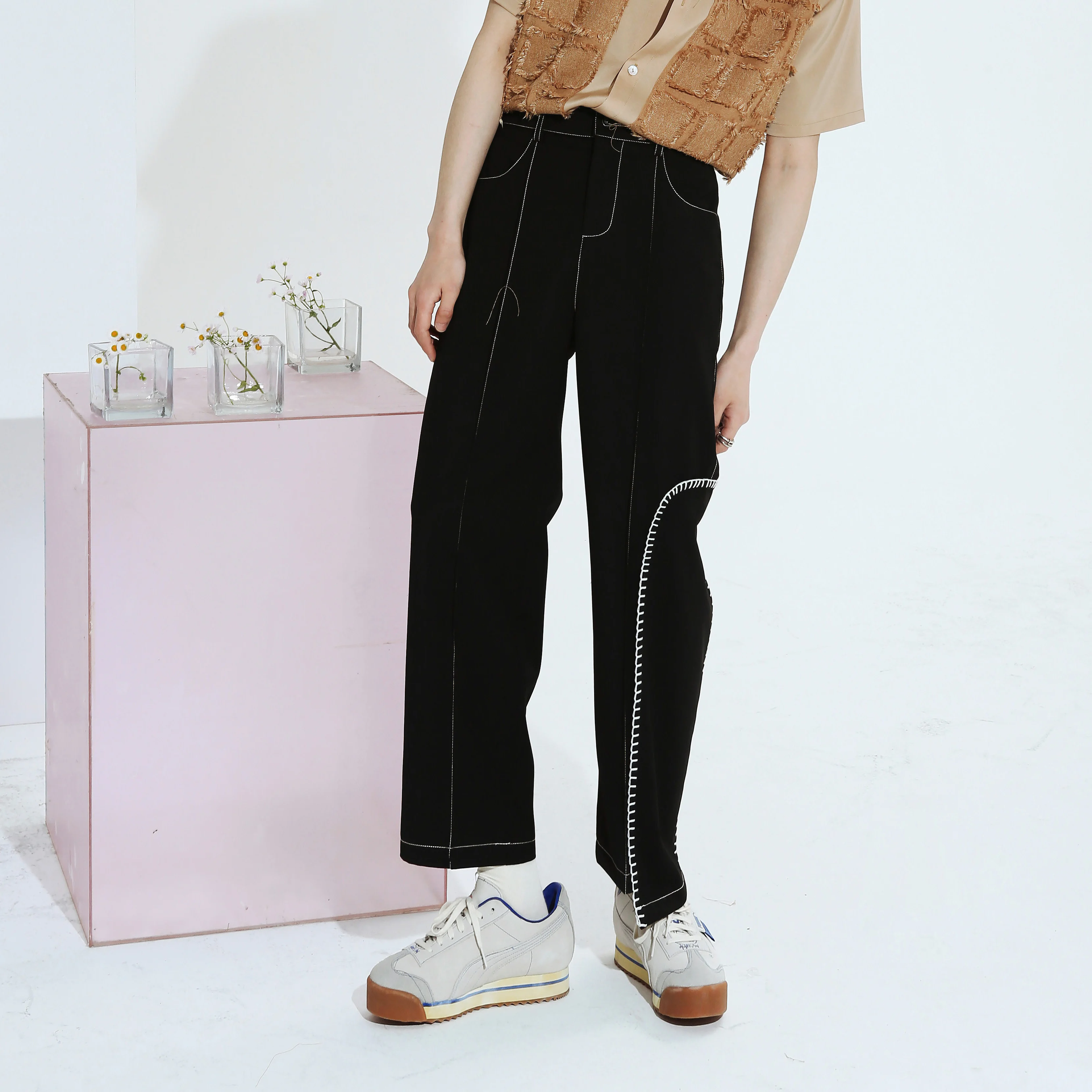 

27-46 2020 Men Women's clothing Hair Stylist Original asymmetric embroidered straight casual suit Pants plus size Costumes