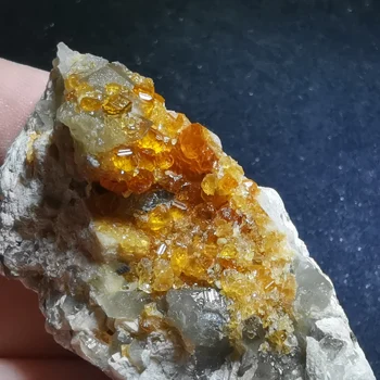 

40.8g.Rare natural garnet crystal hexagonal point feldspar mica brass multi mineral crystal symbiotic halo energy healing