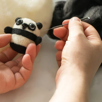 

New Felting Kit 54PCS DIY Wool Felt Kit Handle Wool Felting Tools Handmade Felt Needle Set Felting Fabric Materials Handcraft