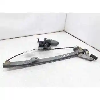 

400600T3 REAR WINDOW RIGHT NISSAN FIRST SALOON CAR (P12)