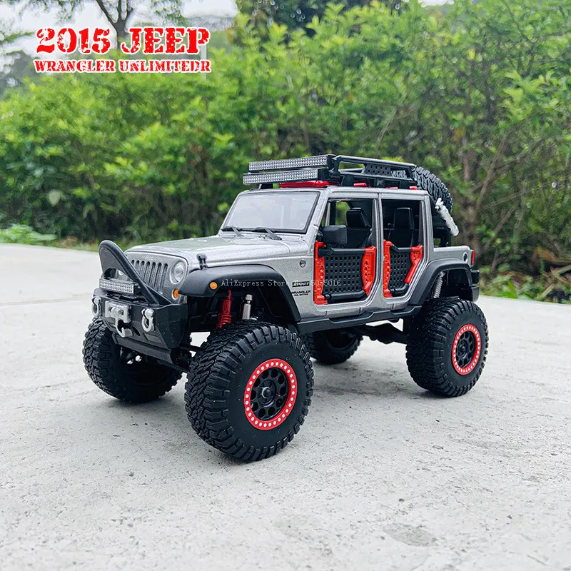 Авторизованная модель автомобиля Maisto 1:24 Jeep-Wrangler из сплава Декоративные