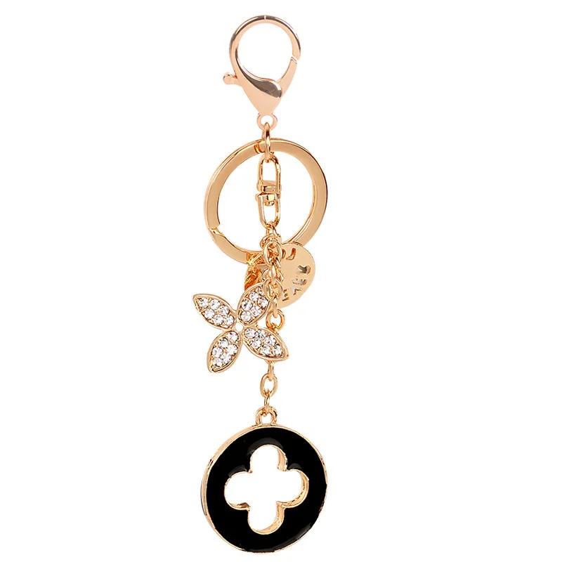 

Stylish Four-leaf Clover Key Chains Delicate Metal Car Pendant Gift Key Chain Girls Purse Pendant Key Ring Pretty Nifty