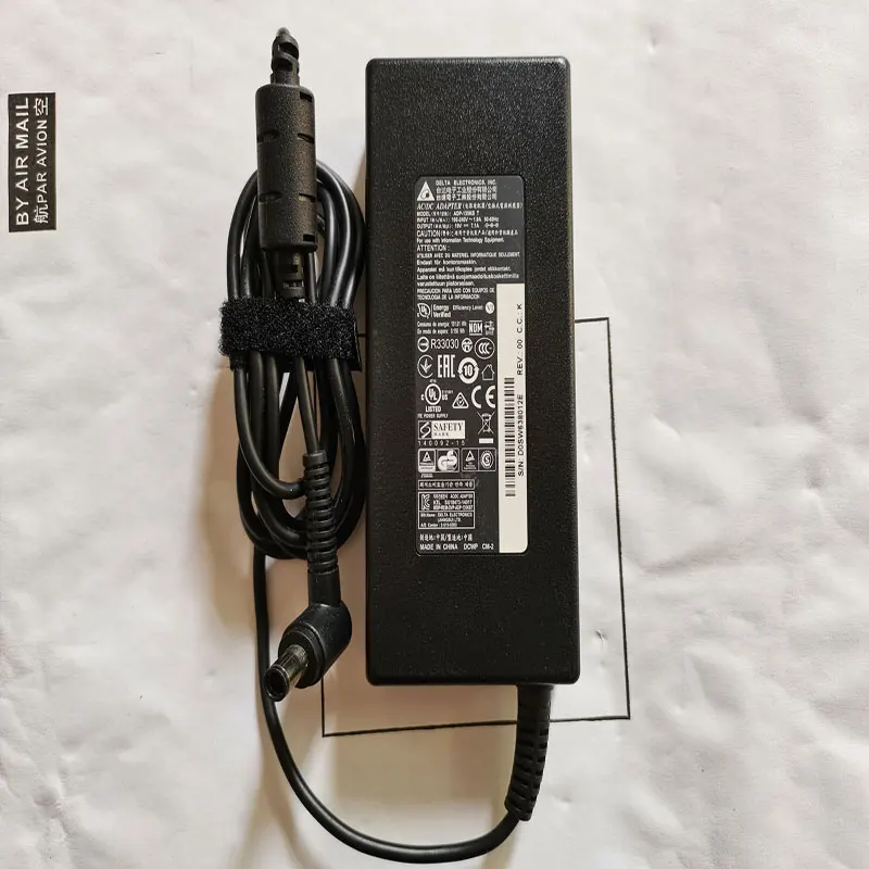 Nuovo Oem Delta 19V 7.1A 135W Adp-135Kb T 7.4Mm Pin Adattatore Ca Per Msi Gl63 8Rc-077Us Ms-16P6 Laptop Da Gioco Originale Puryuan