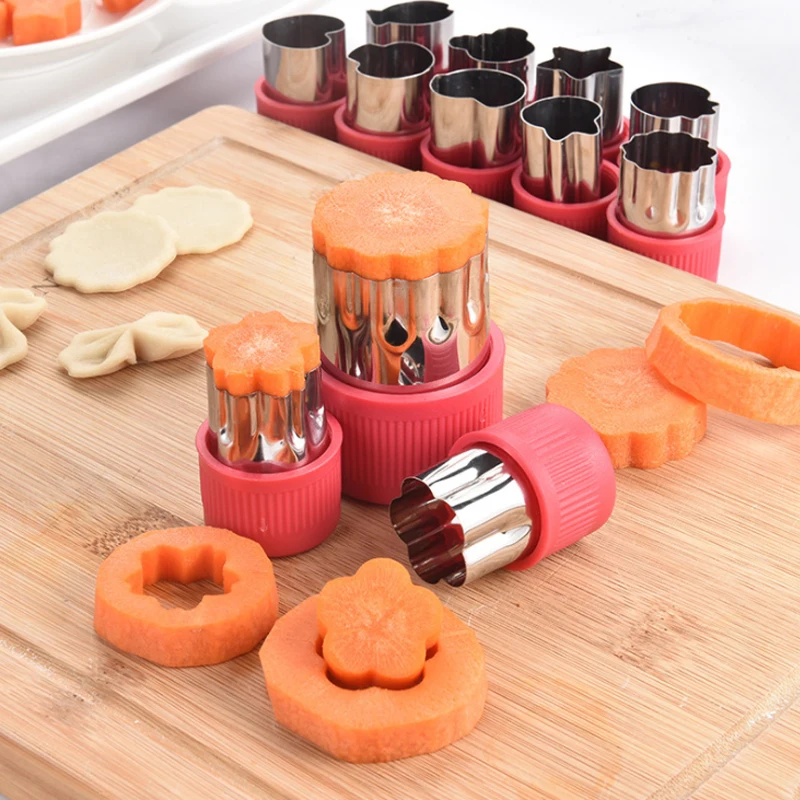 12PCS PP Biscuit Cutting Cookie Cutter Stainless Steel Decoration Vegetable Cutter Kitchen Tool Baking Accessories For Kitchen
