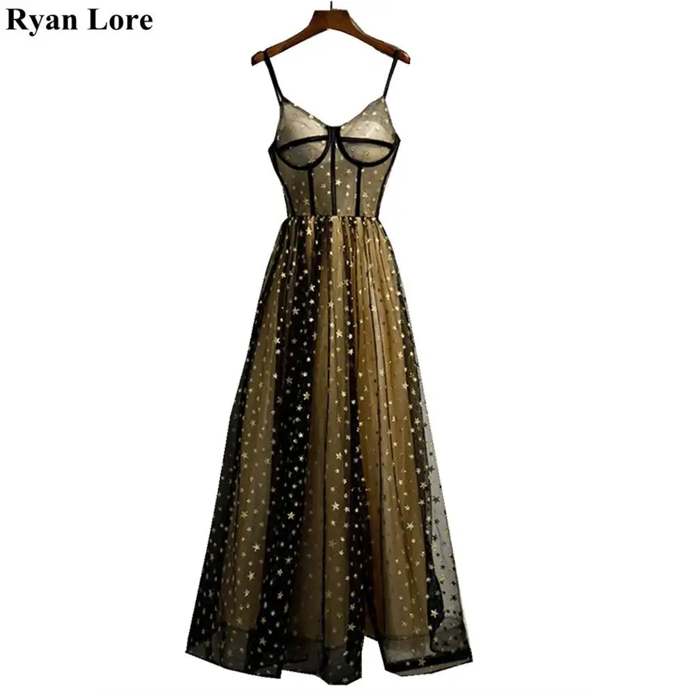 

Gold Black Prom Dresses Women 2020 Long Party Night Long Prom Gowns Illusion Spaghetti Strap V Neck Sleevelss A Line vestidos