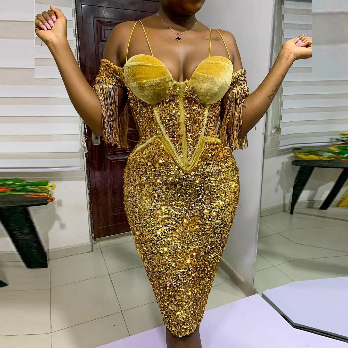 Aso Ebi Prom Dresses For Women abendkleider Sexy Gold Evening Dress Knee Length Sequin Beads Evening Gowns Spaghetti Corset petite formal dresses & gowns