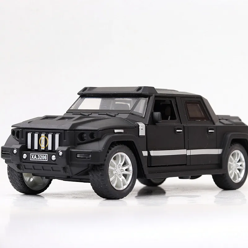 1/32 Die-cast Alloy Off-road Alloy Car Suv Simulation Car Model 1:32 Sound And Light Vehicle Model Alloy Car Model Children Gift