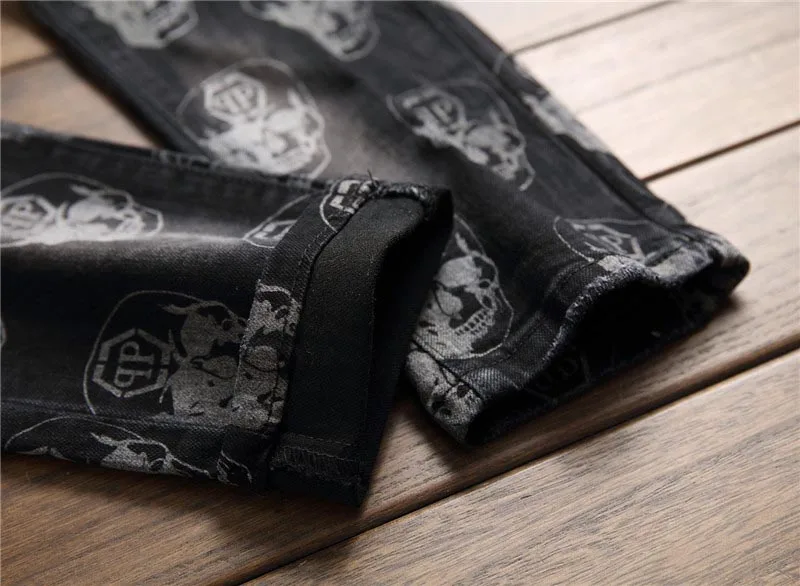 Skull Printed Jeans Pants Mens Hip Hop Streetwear Denim Trousers Washed Stretch Pants Male  (3)