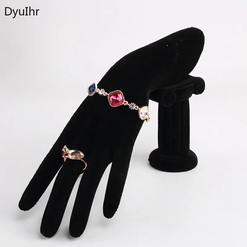 

DyuIhr Creative Hand Shaped Jewelry Storage Rack Decoration Resin Crafts Ring Bracelet Necklace Watch Display Stand Home Decor
