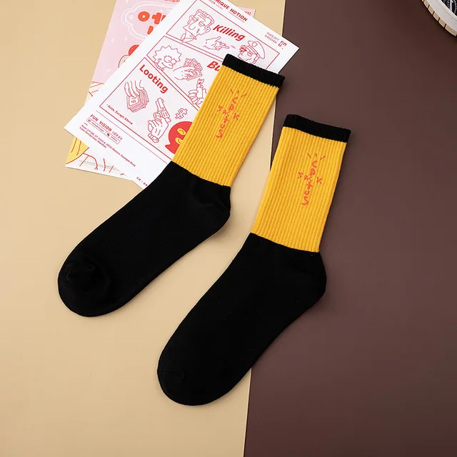 Street fashion creative Travis Scott socks interesting design pattern hip hop men socks happy novelty crew men socks 8