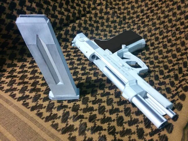 1 : 1 Firearms CS M92F 3D Paper Model Gun Pistol Handmade Toy 3d paper model military gun toy