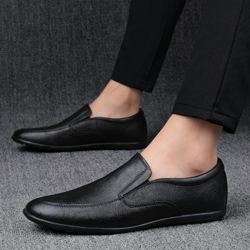 

Men's outdoor peas shoes hot sale casual all-match lightweight comfortable breathable non-slip men's casual shoes 37-45