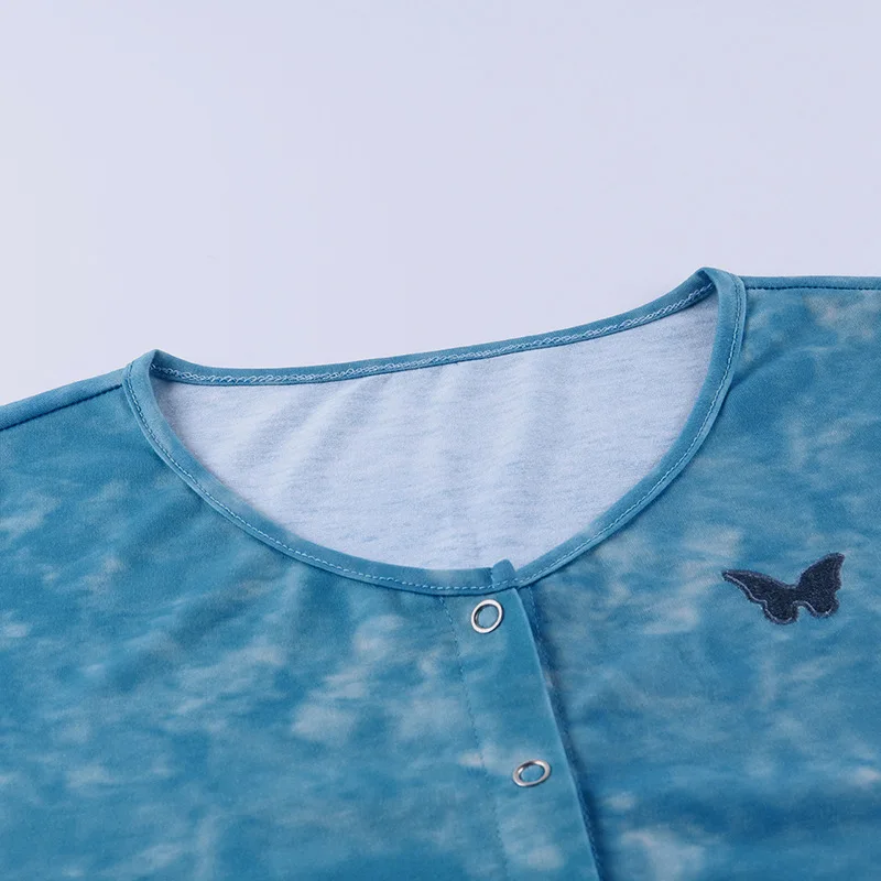 Blue Tye Die T Shirt Women Streetwear Harujuku Embroidery Butterfly Crop Top Button Tee Shirt Femme 90s Gothic Korean Clothes