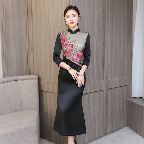 

Literature Retro Women Chinese Style Cheongsam Dress Cultivation Embroidery Improved National Floral Mandarin Collar Plus Size
