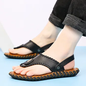 

Male sandals leather head layer cowhide, 2020 new summer fashion anti-slip clip toe flip-flops men slippers