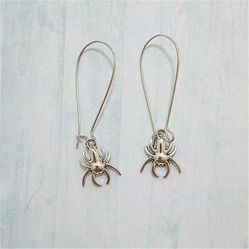 Orecchini Unici Color Argento Antico Orecchini Ragno Gotico Orecchini A Gancio Ragno Per Halloween