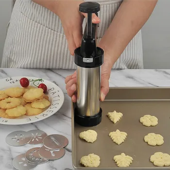 

Multifunctional Stainless Steel Cookie Cutter Gun Hand Pressing Biscuit Machine DIY Baking Tool Kitchen Cake Tool Fondant Molds