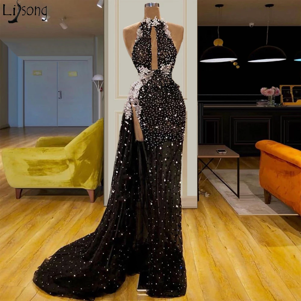 New Fashion Illusion Cocktail Dress Long Sleeveless Halter Pearls Prom Dress Sexy Women Party Gowns Evening Runaway vestidos