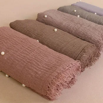 

Classic Muslim Headscarf Cotton Linen Crushed Pure Color Scarf High Quality Wool Edged Pearl With Headscarf Bubble Towel Shawl