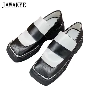 

Platform flat causal shoes black white Laciness fretwork shoes woman spring British style thick bottom square toe zapatos mujer