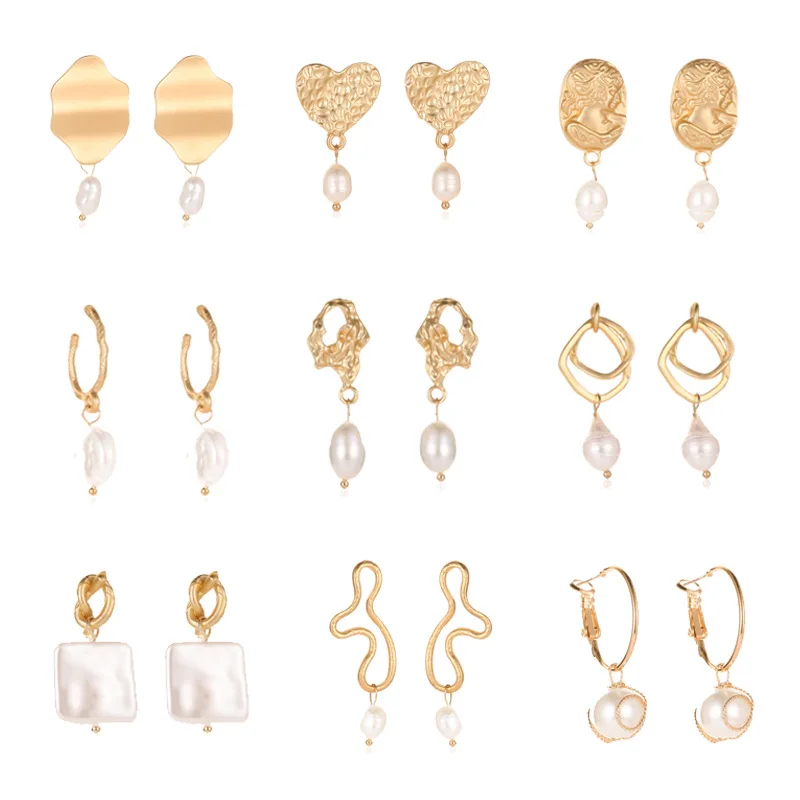 2020 New Baroque Matte Hollow Shell Metal Gold Natural Freshwater Pearl Earrings Ball Long Drop for Women Girl M21 | Украшения и