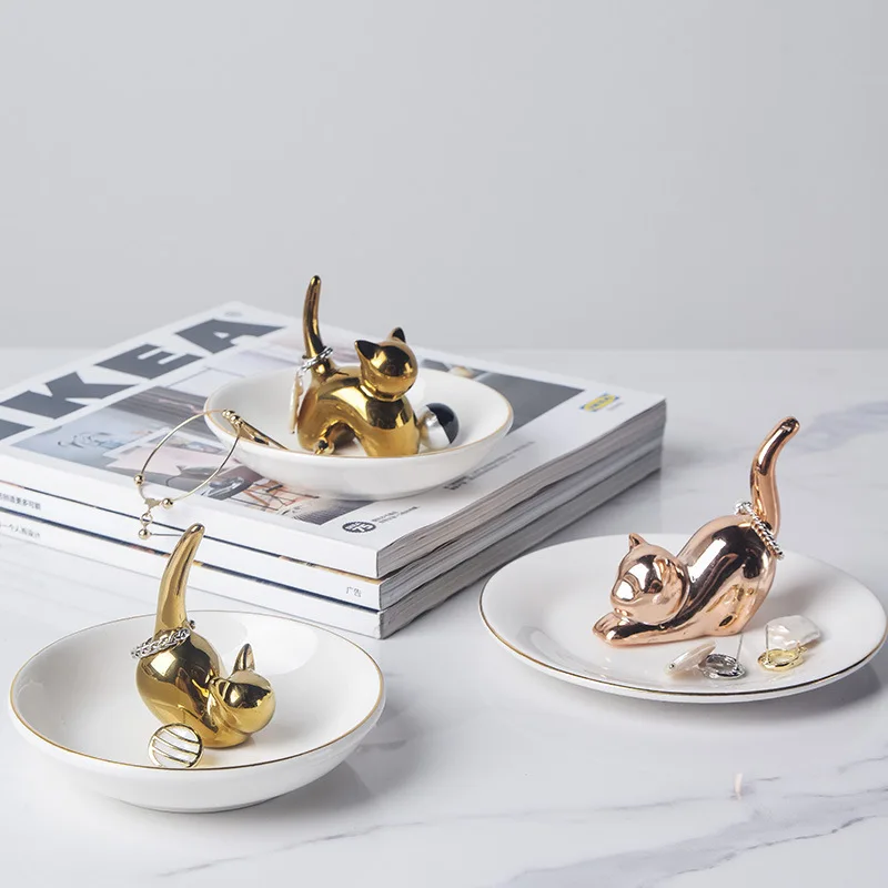 

Nordic ornaments jewelry tray gold-plated cat ceramic ornaments jewelry storage tray ring tray