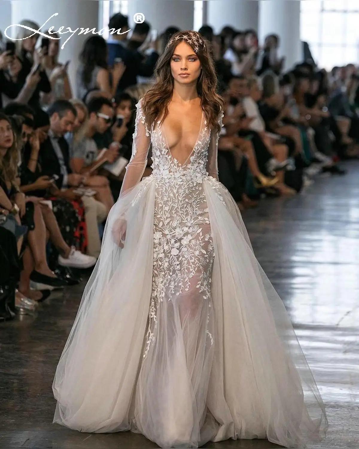 mermaid wedding gown with detachable train