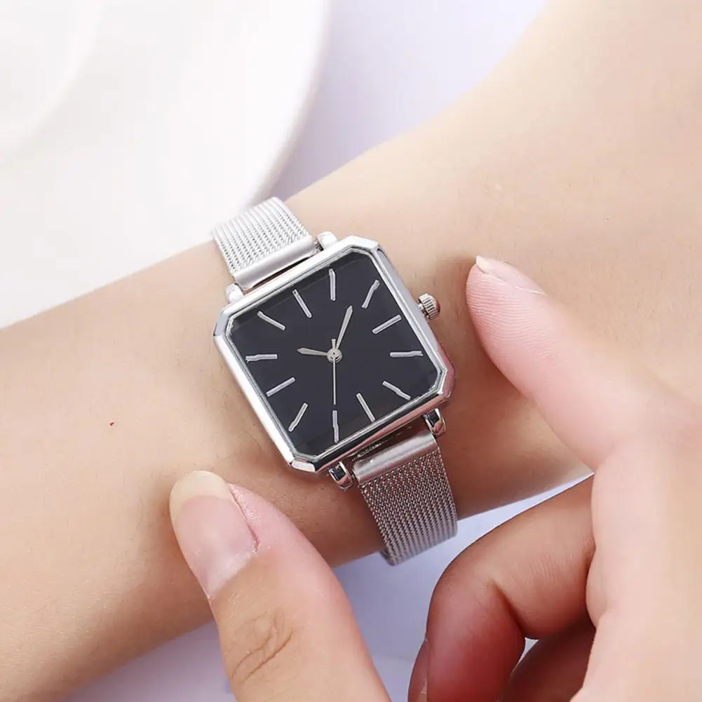 

Alloy Steel Belt New Fashionable Women Watch Analog Square Dial Alloy Mesh Band Quartz Wrist Watch Gift For Woman Wrist Watch ne