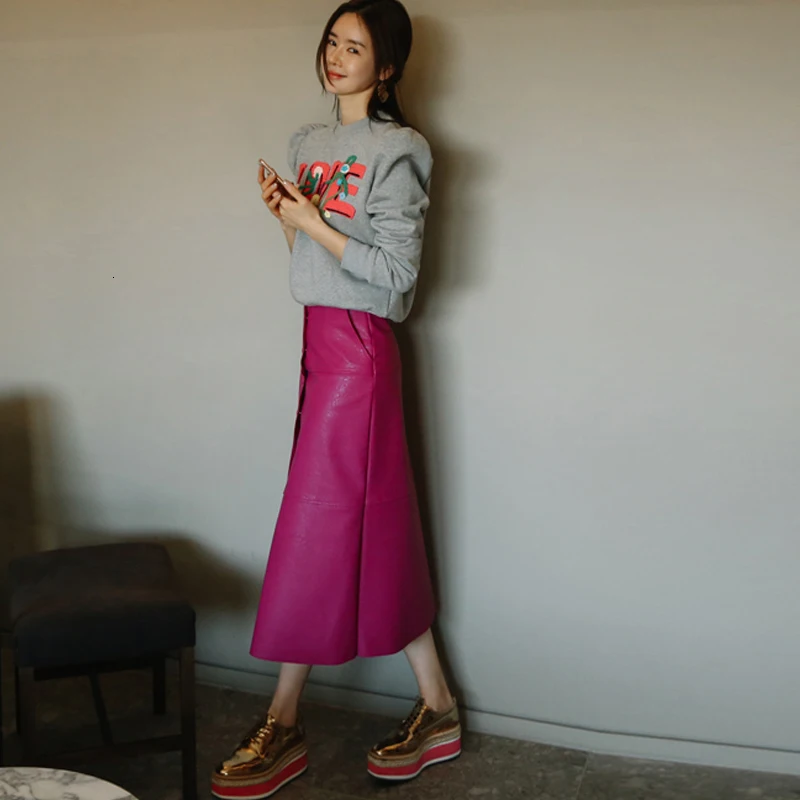 [DEAT] Женская юбка из искусственной кожи в Корейском стиле для отдыха, украшенная розовыми пуговицами, длина до середины икры, высокая талия, модный тренд AQ124