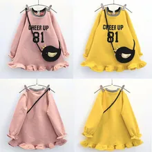 Платье для маленьких девочек Повседневное платье принцессы с буквенным принтом для маленьких девочек комплект одежды с сумочкой платье для малышей 1210