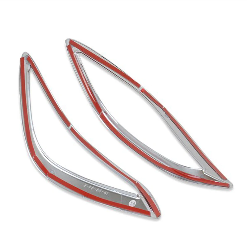 For-Toyota-Rush-2018-2019-2020-Chrome-Trim-Carbon-Fiber-Rear-Reflector-Fog-Light-Lamp-Cover (2)