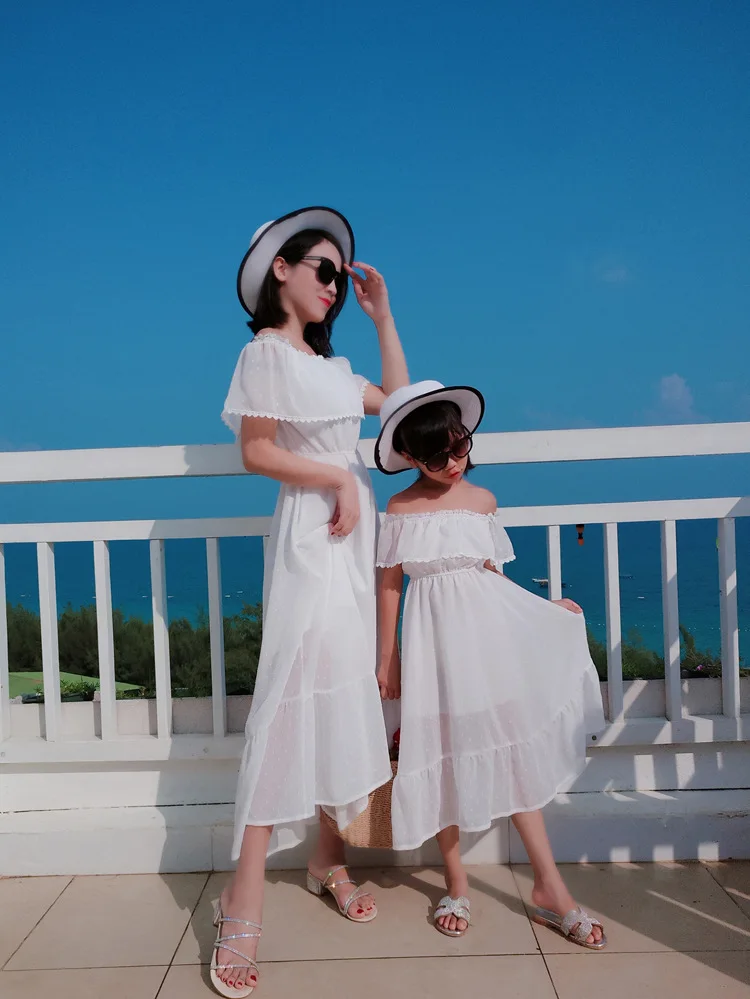 12758983319_1026616796