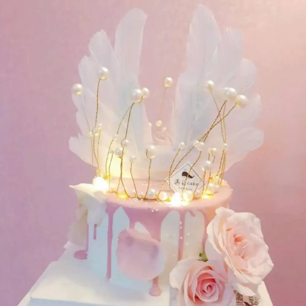 

Cakelove Metal Pearl Princess Crown Cake Topper Shiny Artificial Pearls Headdress Wedding&Engagement Birthday Topper Handmade
