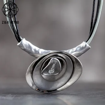 

Trendy Chains Women's Black Statement Necklaces Neck Big Chokers Jewelry Fashion Female Suspension Decoration Accessories Gifts