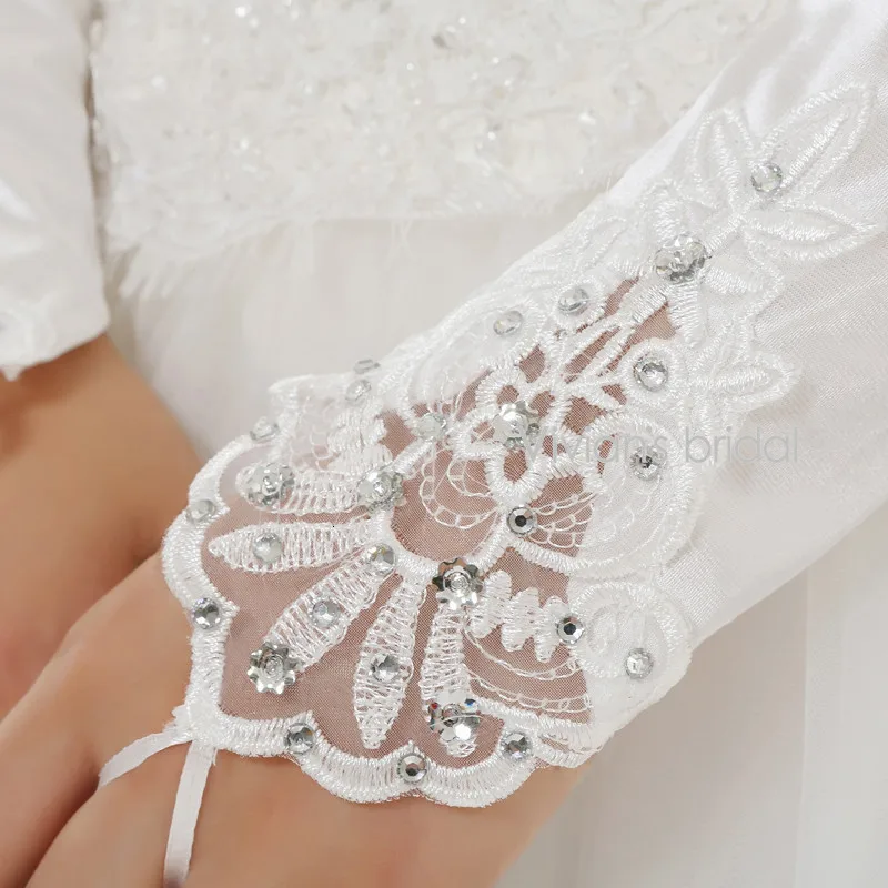 Vivian's Bridal Горячая без пальцев с бисером лук пятнистый длина запястья Свадебные перчатки для свадебных аксессуаров luva de noiva WG8