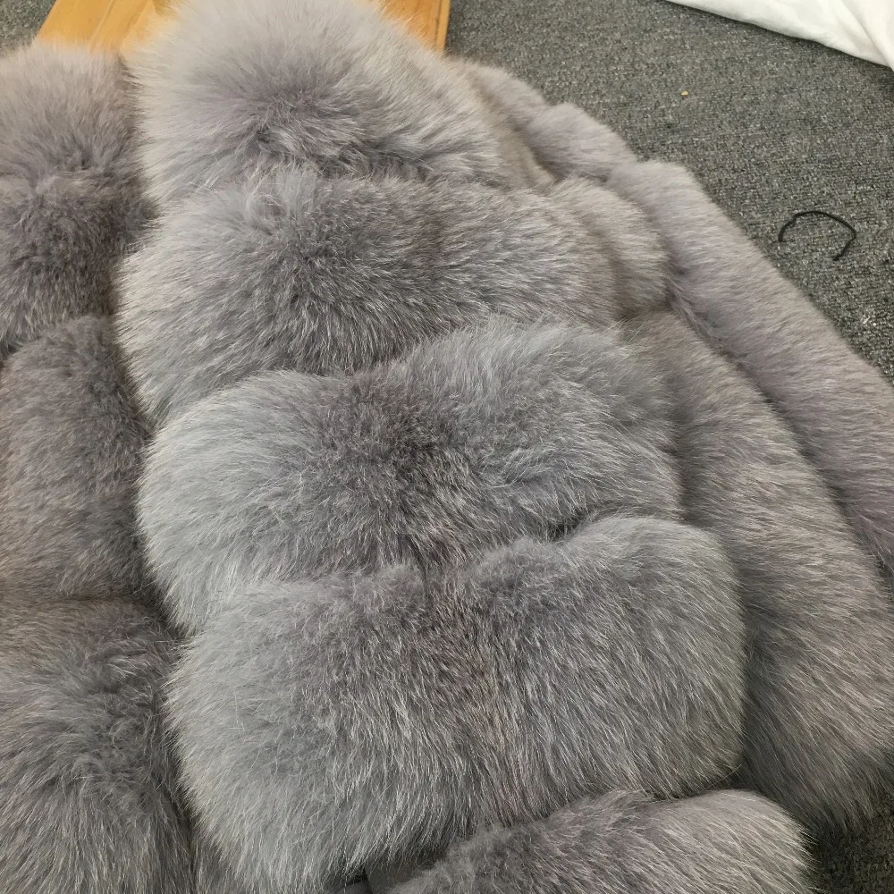 Модное темно-серое пальто, куртка из лисьего меха, короткое пальто из натурального меха для женщин, пальто из натурального Лисьего меха, зимняя теплая одежда с рукавами три четверти