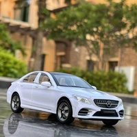 1/32 C260 L C-Class Alloy Car Model Diecasts Metal Vehicles Simulation Toy Car Model Sound and Light Collection Childrens Gifts 1