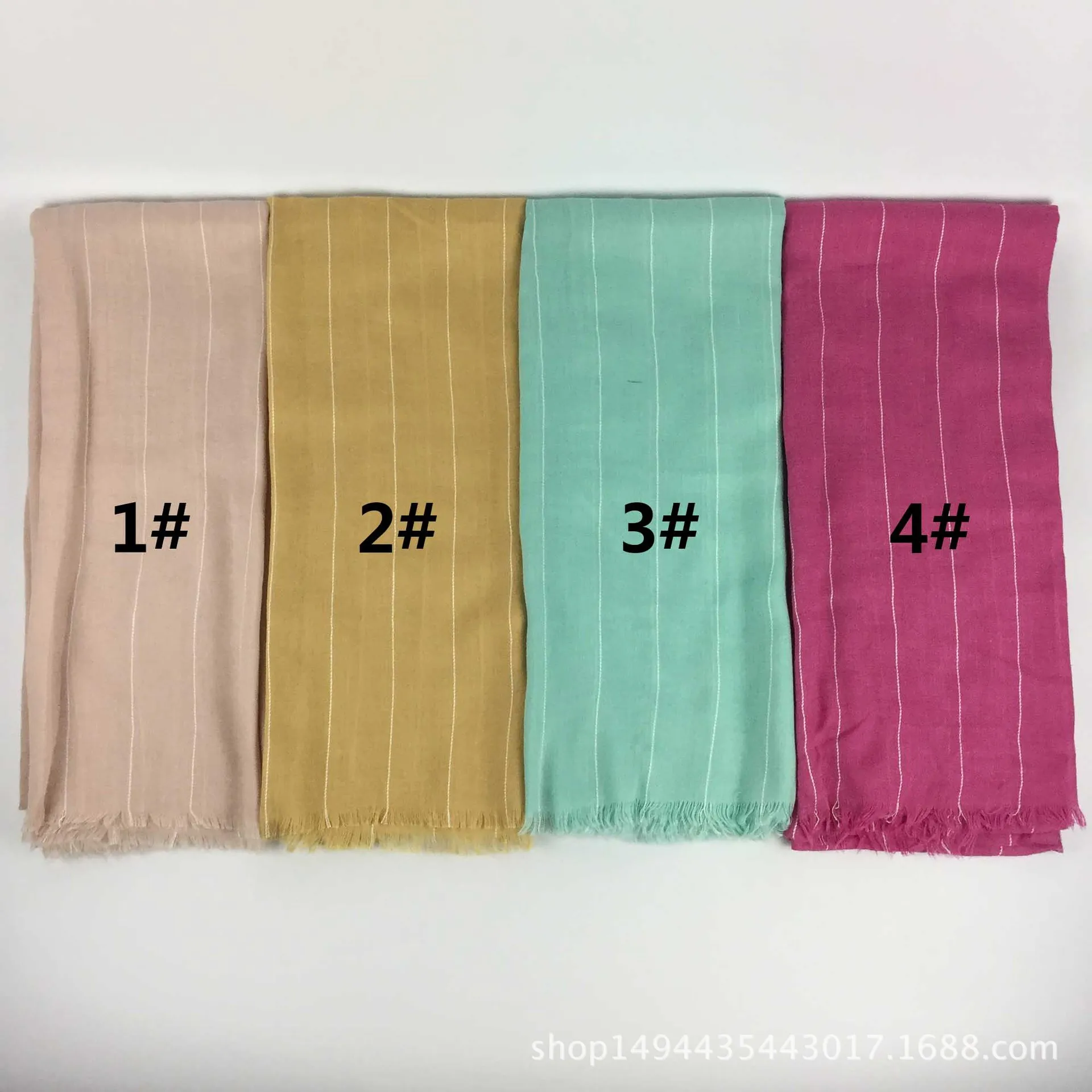 Manufacturers Direct Selling New Style Versitile Fashion White Line Stripes Scarf Women's Top Grade Cotton Silk Scarves Tassels