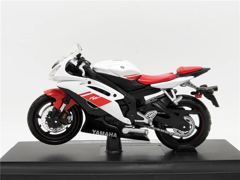 Модель мотоцикла Maisto 1:18 Yamaha синяя/белая литая под давлением модель мотоцикла| |