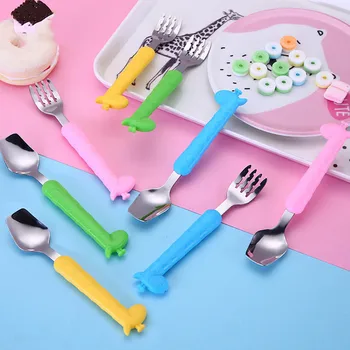 

2020 NEW Baby Giraffe Dinnerware Dessert Spoon for Children Feeding Spoon Fork Baby Gadgets Feedkid Children Kids Tableware