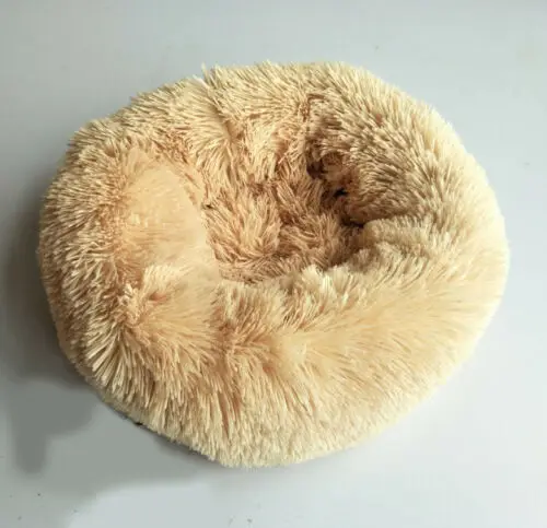 Цвет: желтый Newest Hot Comfortable Soft Plush Pet Calming Dog Cat Round Nest Sleeping Small Warm Bed 7 Colors Optional - Цвет: Цвет: желтый