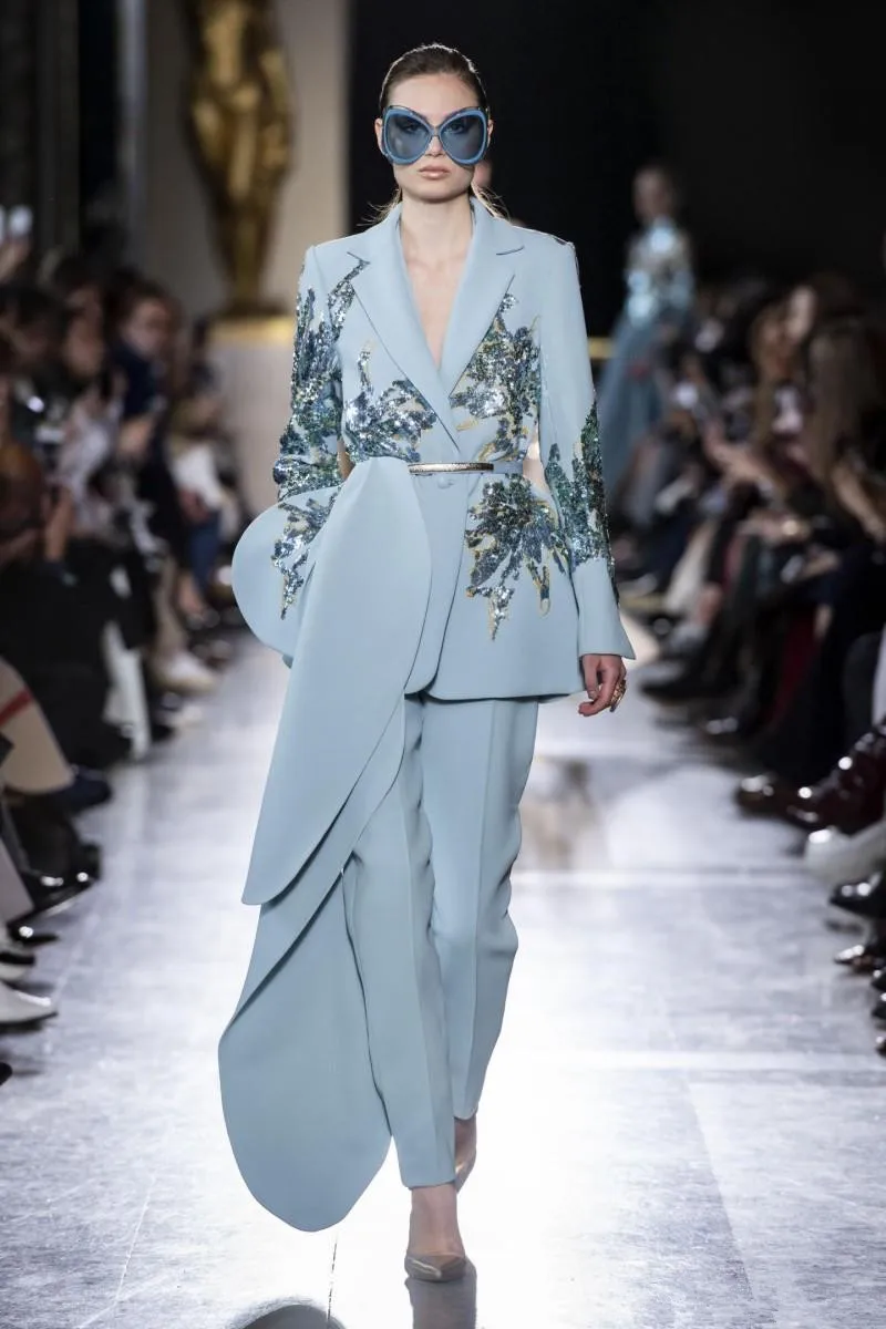 

Женское атласное платье с V-образным вырезом, длинным рукавом