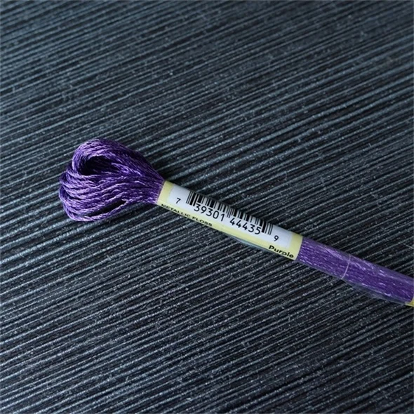 Purple Похожие DMC Art 317 Вт 6 нитей 8 м проволока металлический крест вышивка крестом Mouline Effet Lumiere 24 цвета, 1 шт - Цвет: Purple