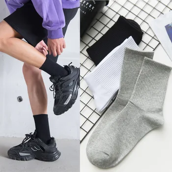 

Mens Casual Cotton Socks Classic Black White Harajuku Street Sports Sock Men Fashion Crew Socks