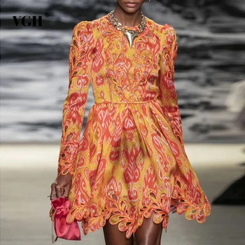 

VGH Print Hollow Out Dress For Women O Neck Long Sleeve High Waist Hit Color Dresses Female Clothing Fashion 2020 Tide
