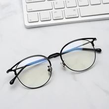 Классические очки для чтения, для мужчин и женщин, ультра-светильник, анти-синий светильник, очки для пресбиопии, лупа, компьютерные очки