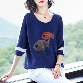 

Fashion Women's knitted shirt round neck small fish pattern T-shirt