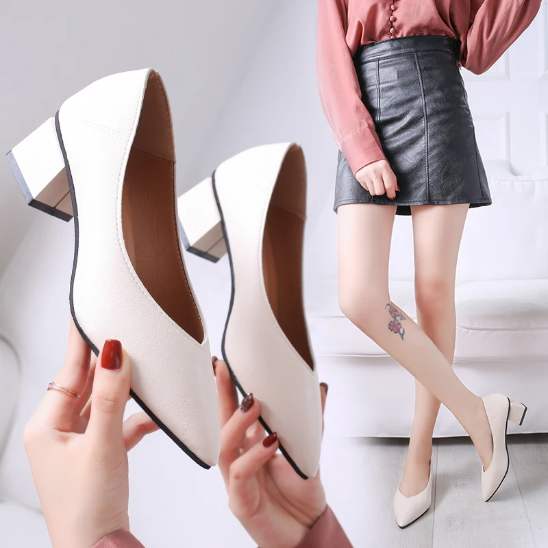 

Autumn New Simple Elegant Womens Shoes Temperament OL Pointed Square Heel Single Shoes Wild Shallow Mouth High Heels Charm Pumps